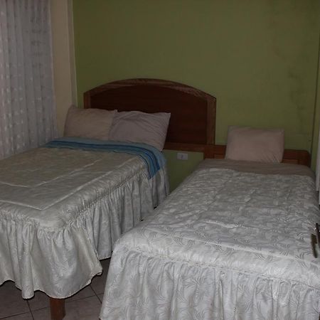 Posada De Percybal Lago Inn 普诺 外观 照片