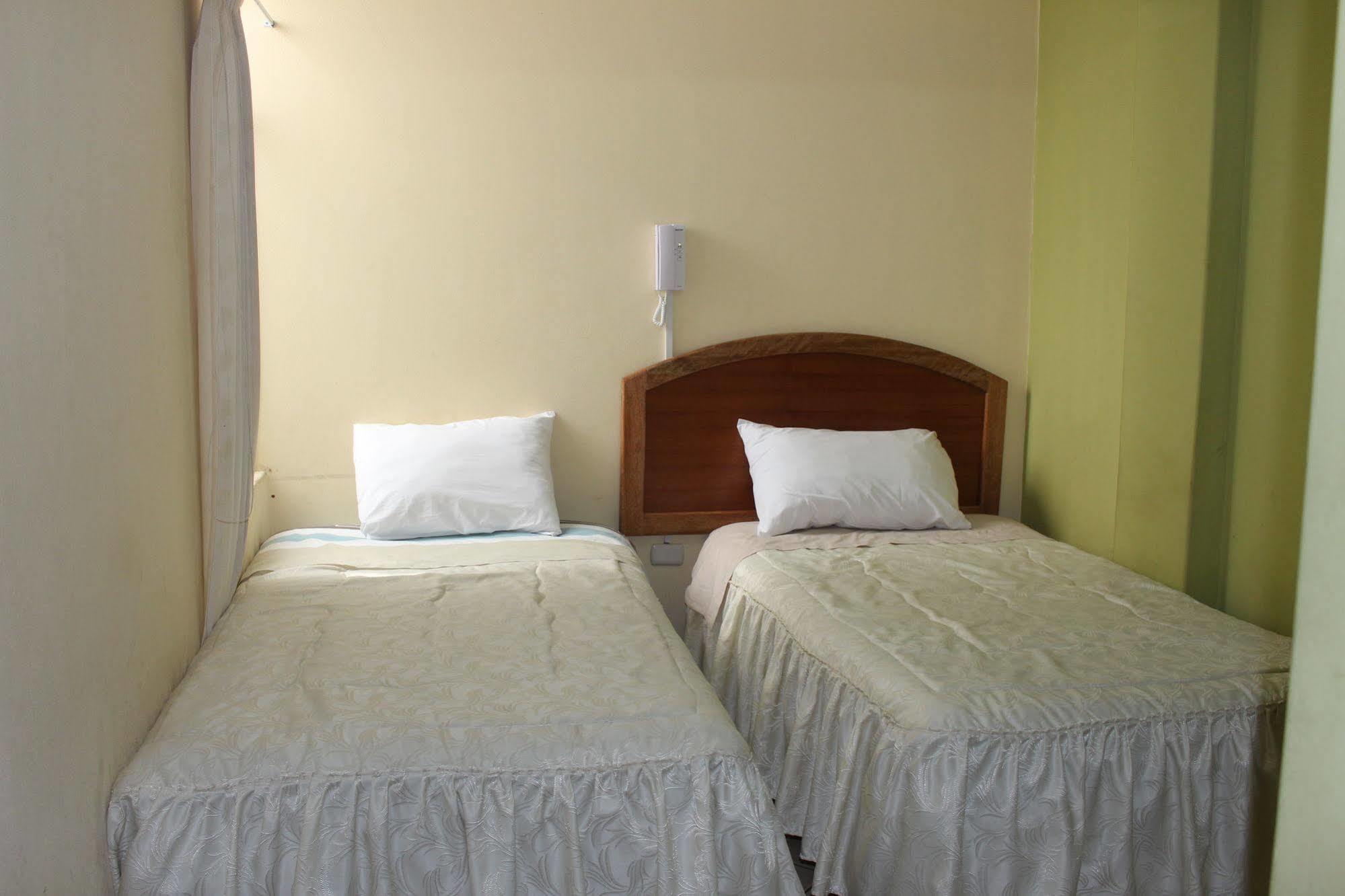 Posada De Percybal Lago Inn 普诺 外观 照片