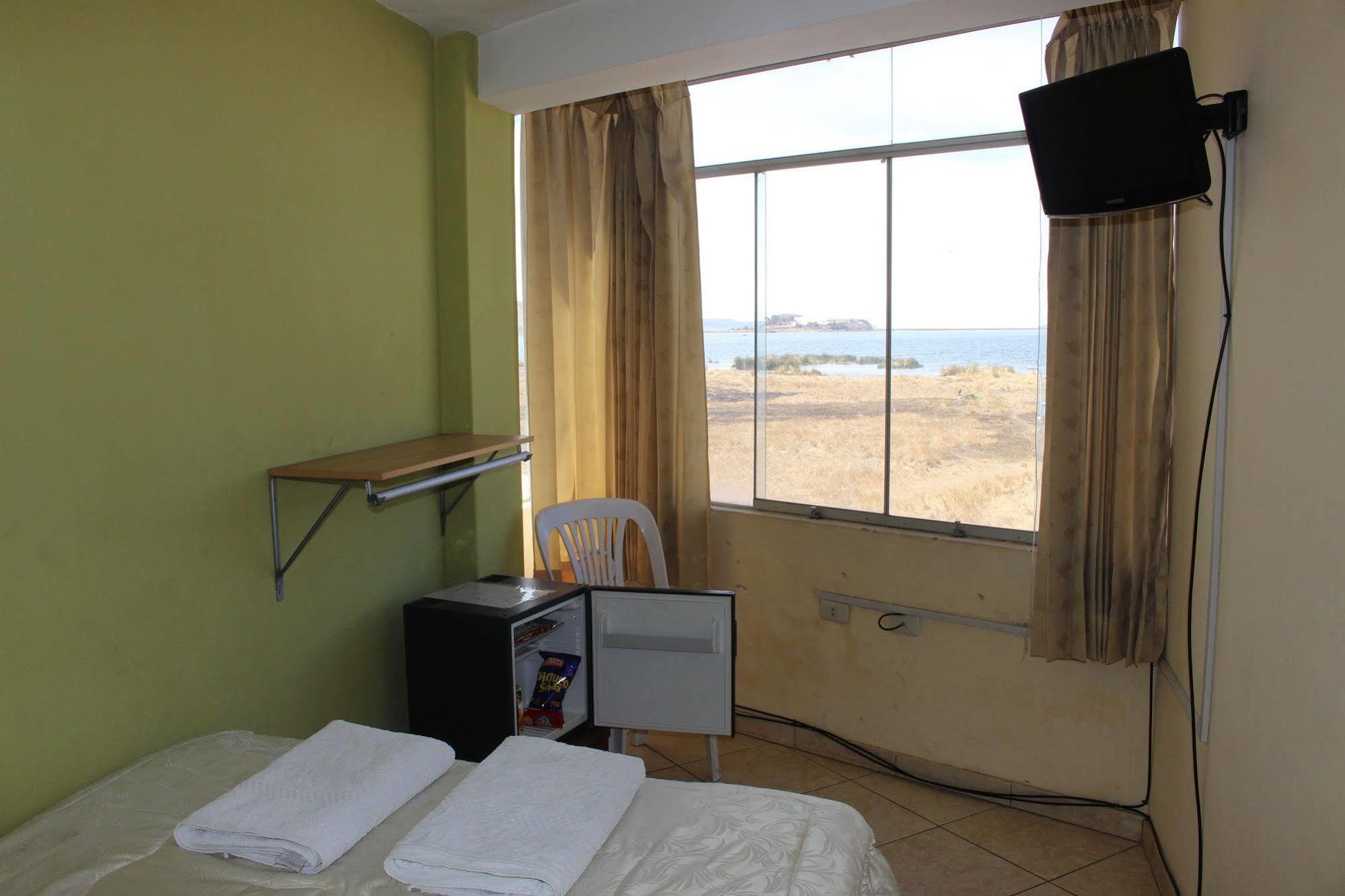 Posada De Percybal Lago Inn 普诺 外观 照片
