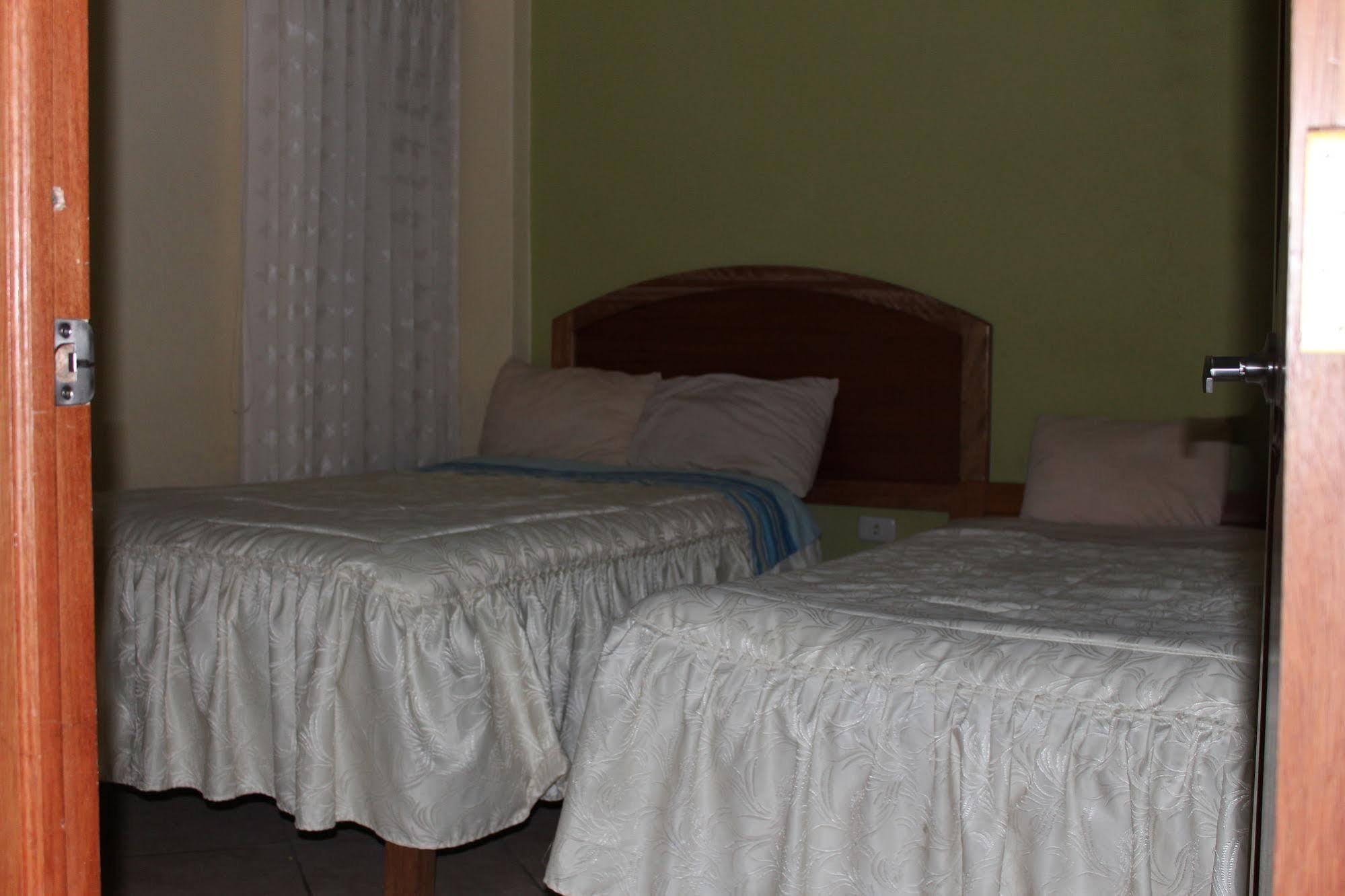 Posada De Percybal Lago Inn 普诺 外观 照片